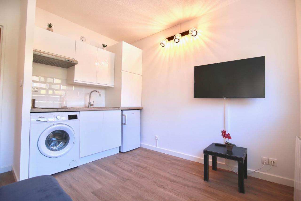 Apartamento Les Hibiscus Saint-Mandrier-sur-Mer Exterior foto